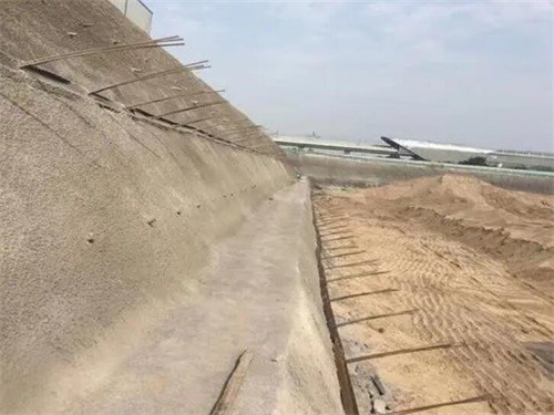 姑苏河道边坡加固